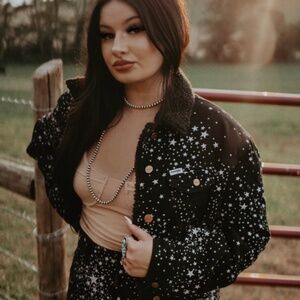 Wrangler Vintage Cosmic Cowgirl Sherpa Jacket